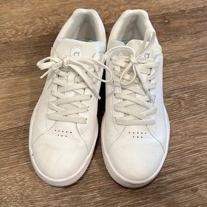 The Roger Advantage On Cloud/ On Running Sneakers